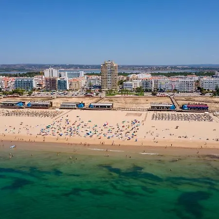 Appartement 1bdr W/beach View By Lovelystay *