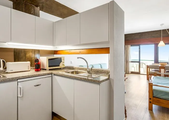 1bdr W/beach View By Lovelystay Lejlighed